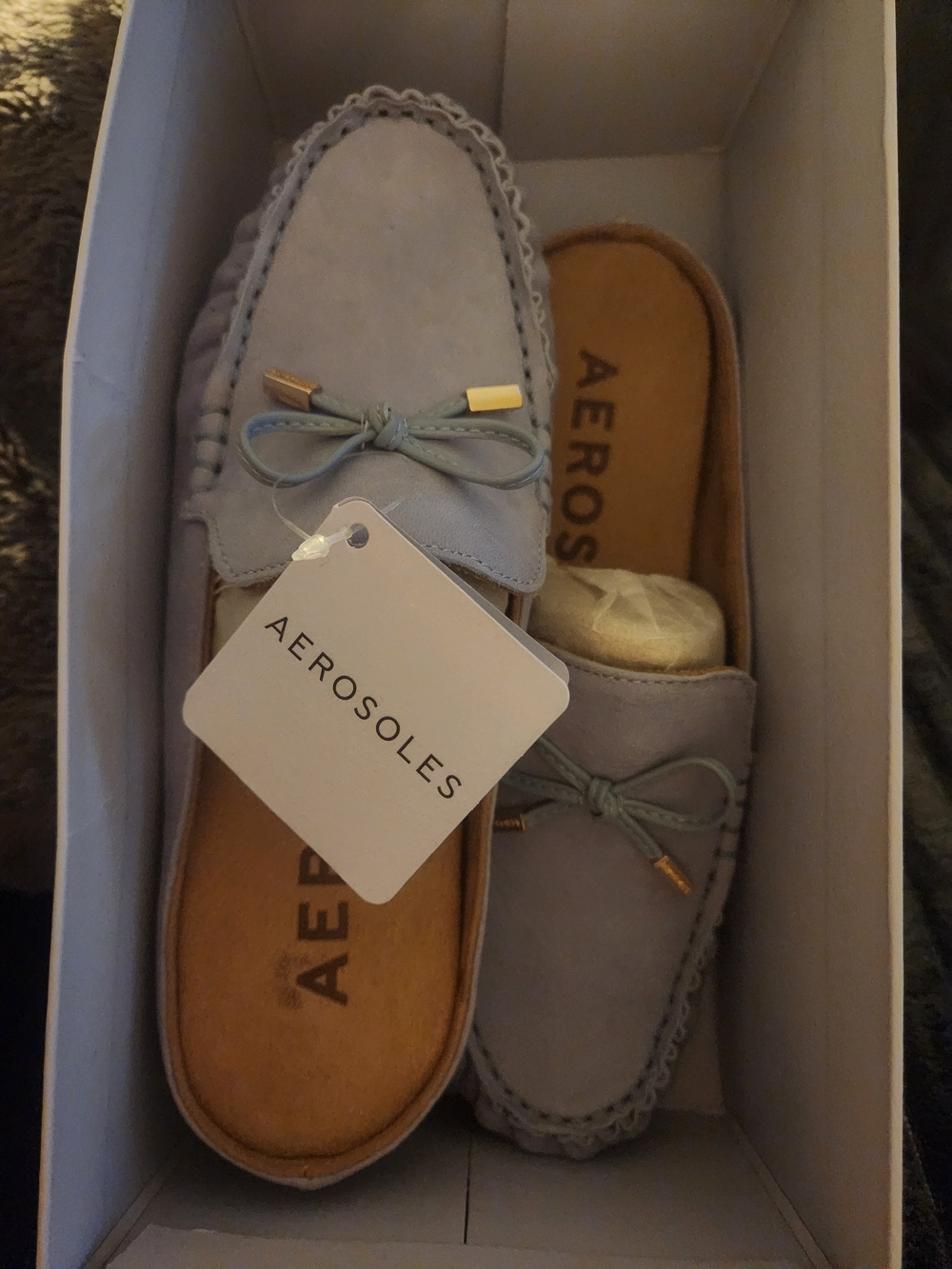 Aerosoles sz 5.5 Women's Leather Cody Mules- Dusty Blue Nubuck
new in box but mi